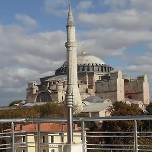 Ares 3*, İstanbul Türkiye