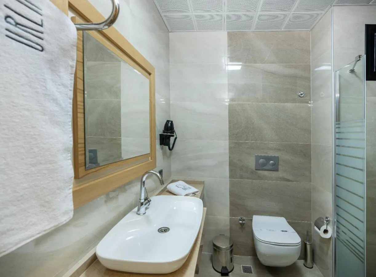 Ma-Si Urla Hotel 0*,