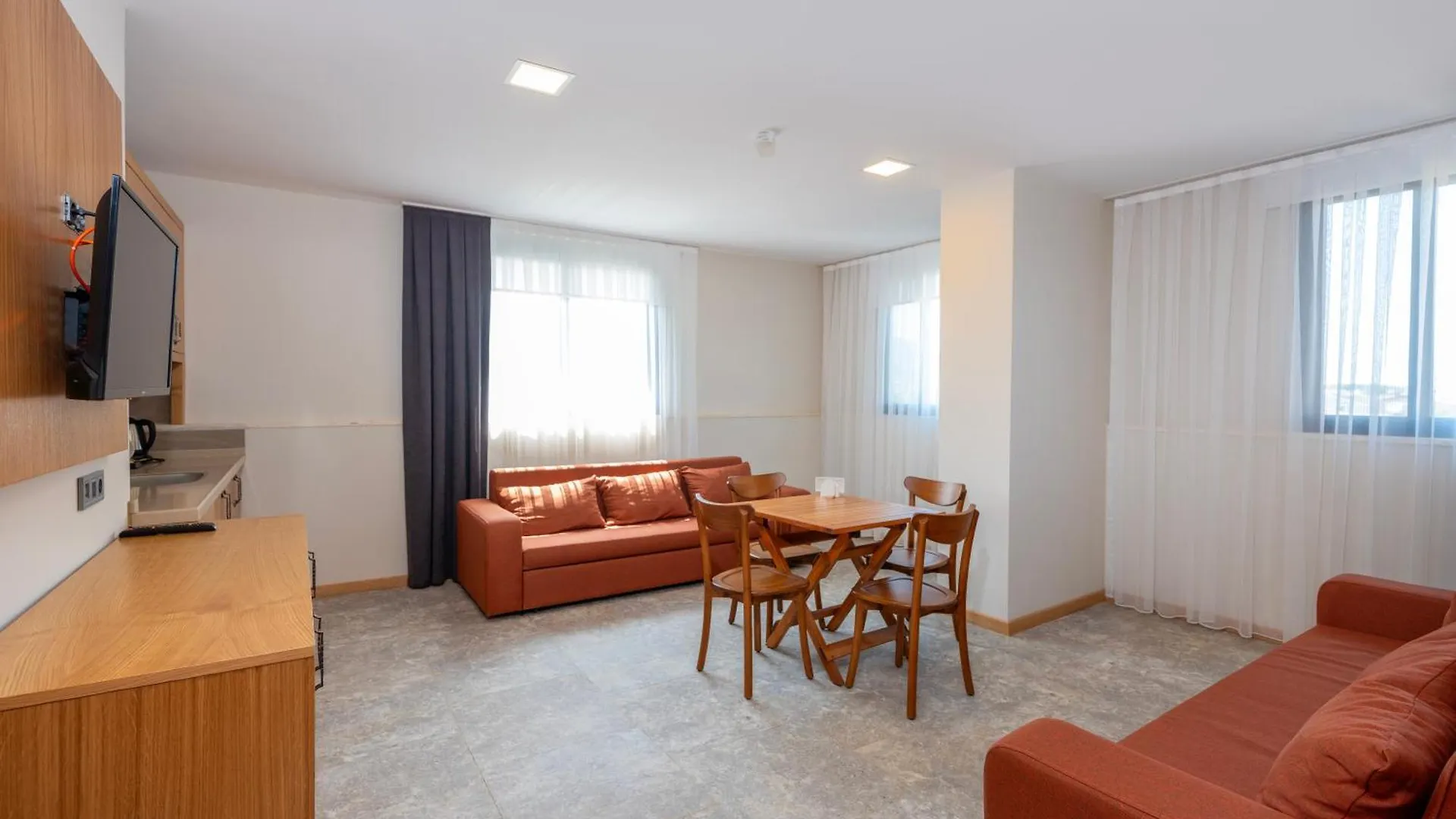 Ma-Si Urla Hotel 0*,