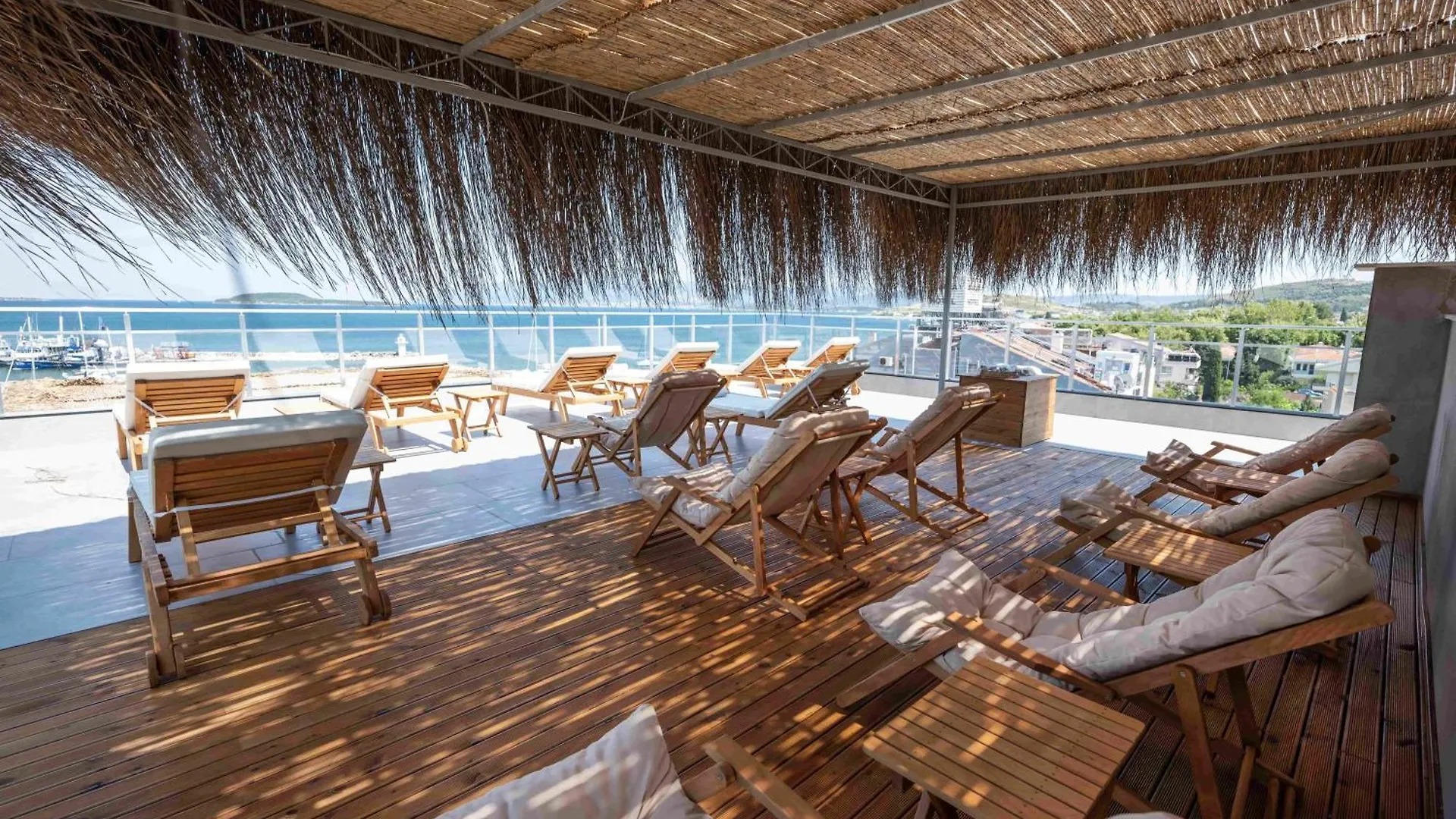 Ma-Si Urla Hotel