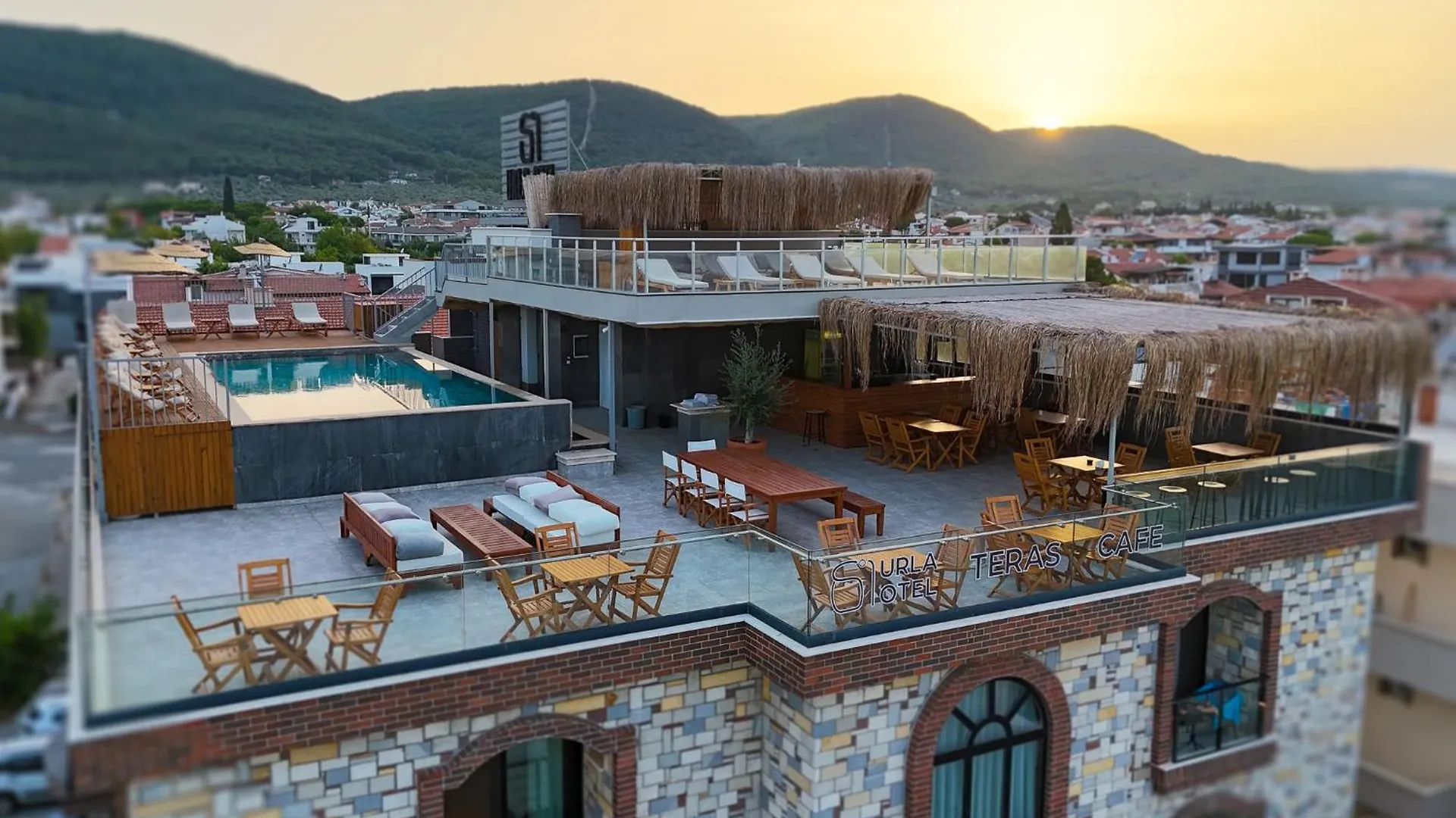Ma-Si Urla Hotel